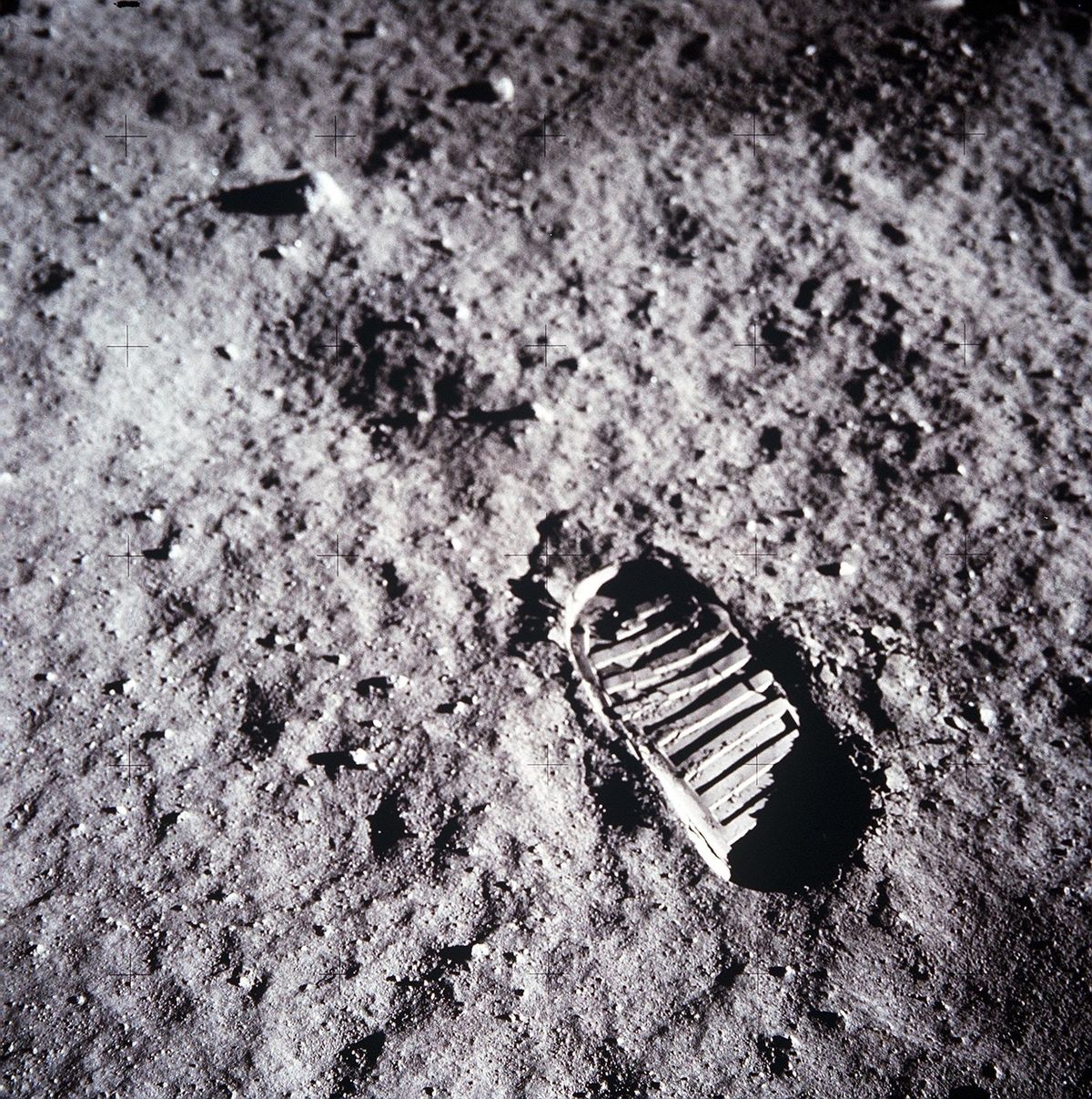 A NASA encerrou as aterrissagens da Apollo na Lua depois que os primeiros astronautas foram para lá, 50 anos atrás