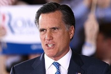 Romney chama as primárias do sul de 'um jogo distante'