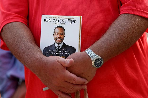 Ben Carson a vendu plus d'exemplaires de son livre que tous les autres républicains de 2016 combinés – par beaucoup